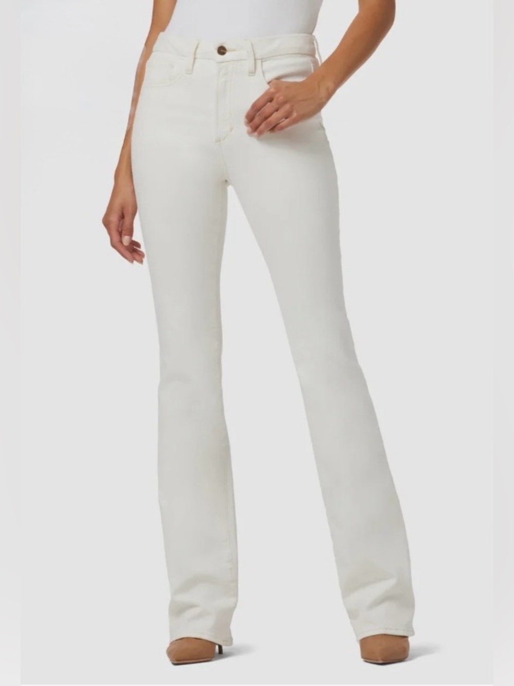 NEW Joe's Jeans
The Hi Honey Milk Bootcut Flare Jeans 32" Inseam, Size 24